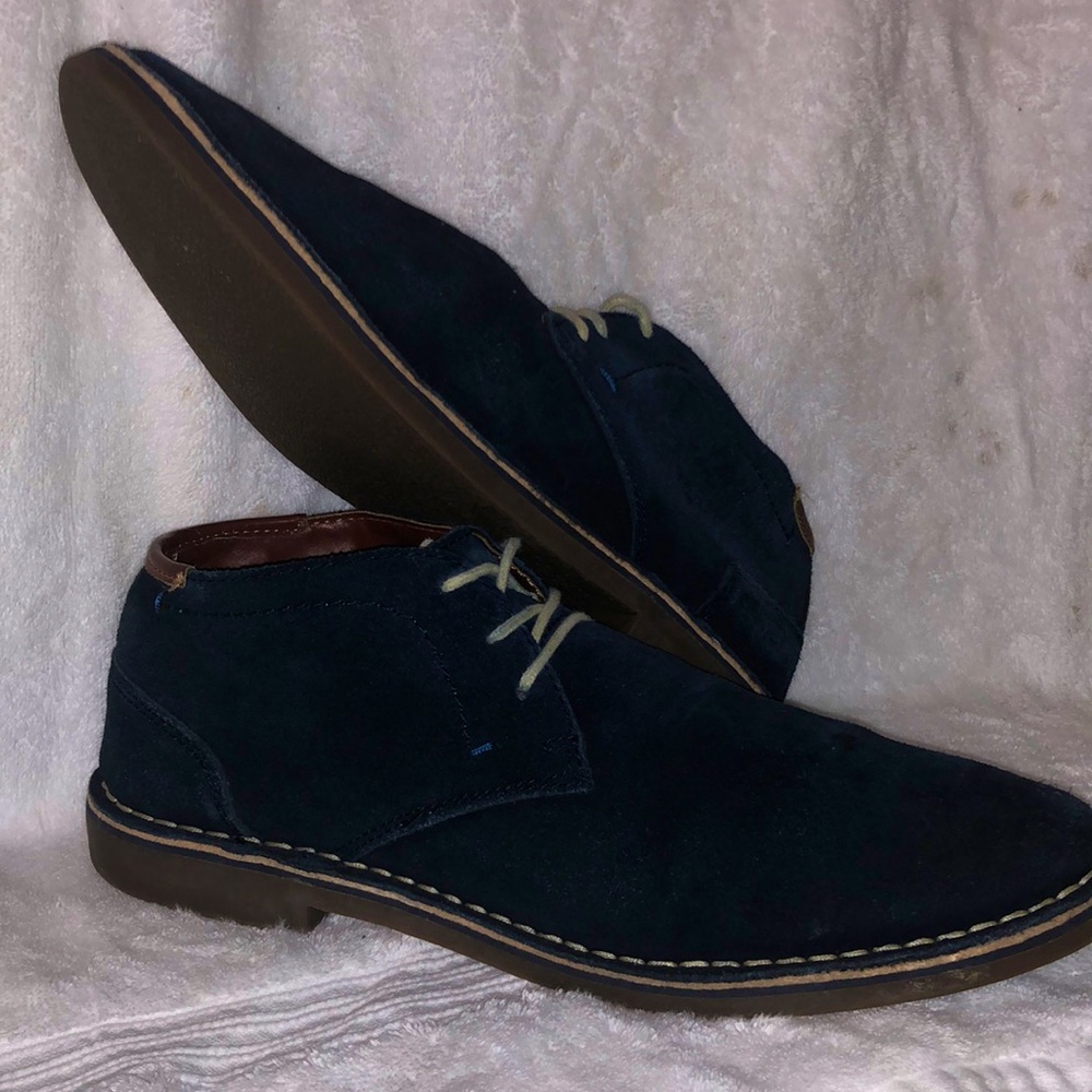 KENNETH COLE REACTION SUEDE BLUE LEATHER SHOES.